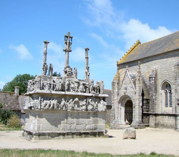 Calvario do Tronoen, Francia