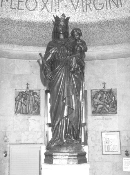 Madonna del Grappa  in bronzo alta 2,10 mt